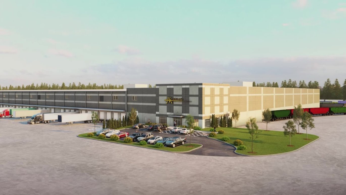 Website_Industry Solutions_Mfg_AR Logistics Bldg